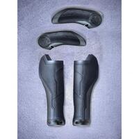 Mansoane CUBE Natural Fit Grips ALL TERRAIN Bar Ends Medium black S