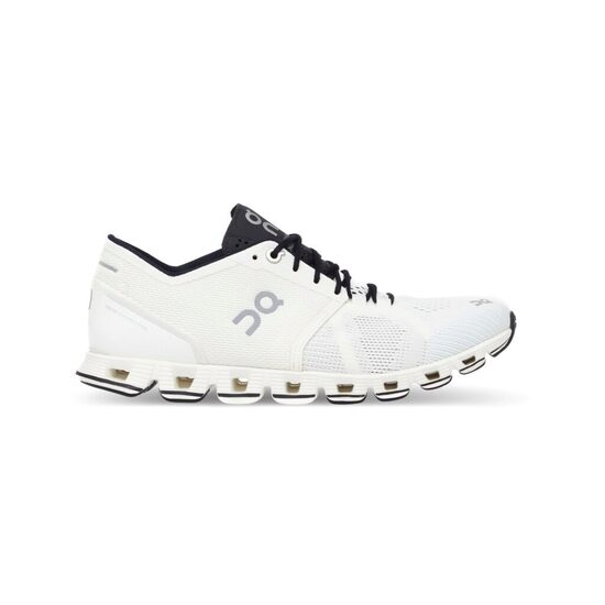 Pantofi alergare On Cloud X dama alb negru